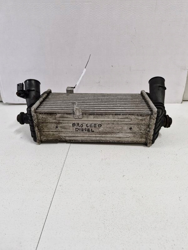 фото №7, Kia proceed ceed 2 ii i30 2 ii 1.6 crdi интеркулер радиатор воздуха