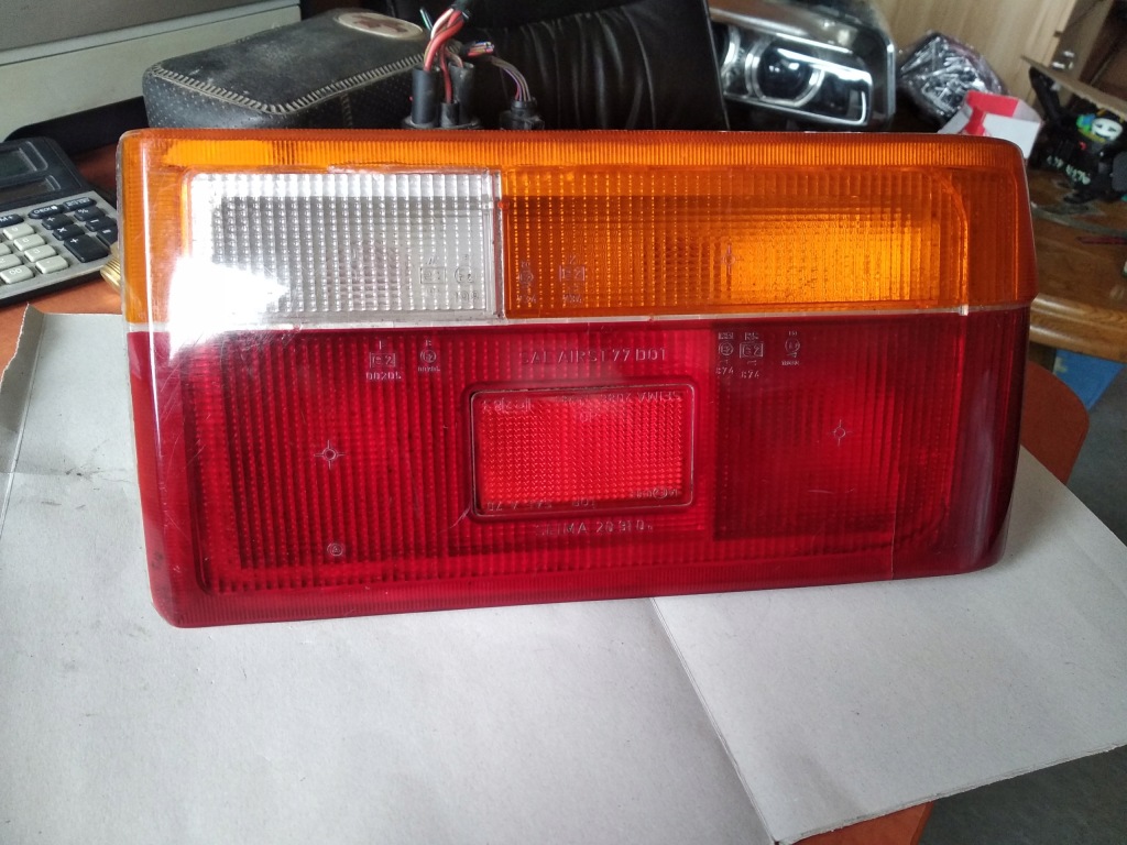 Купить Фара задний задняя правый  renault 9 r9 seima20910 оригинал.