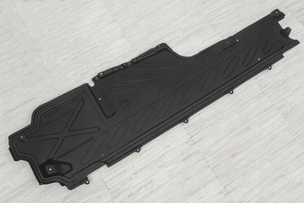 фото №8, Mercedes glc x253 c253 15-19 тканевая защита подвеска правая a2536800207