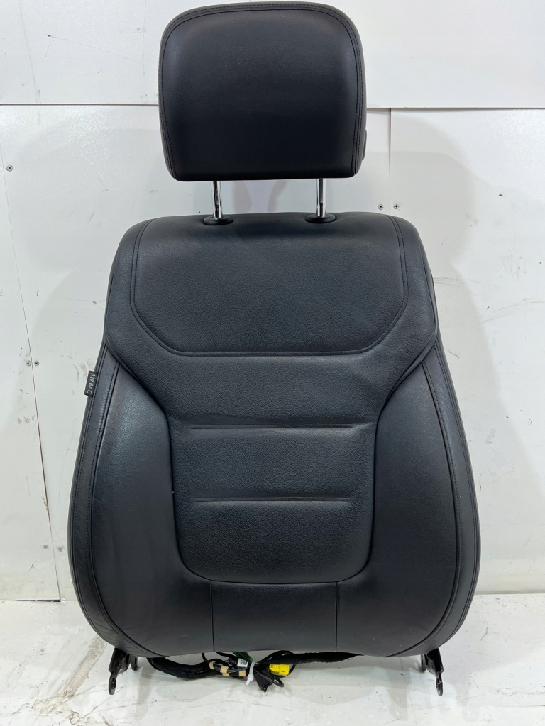 фото №1, Спинка подушка сиденье правая vw touareg 7p