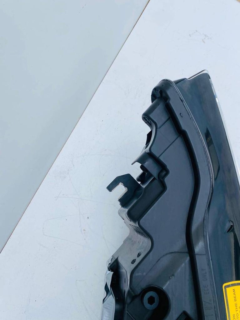 фото №8, Audi a8 s8 d5 2020 правая сторона лампа передняя