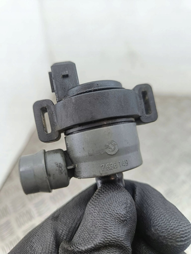 фото №8, Bmw 7 f01 f02 f03 f04 2013 wąż / трубка вентиляционная трубка