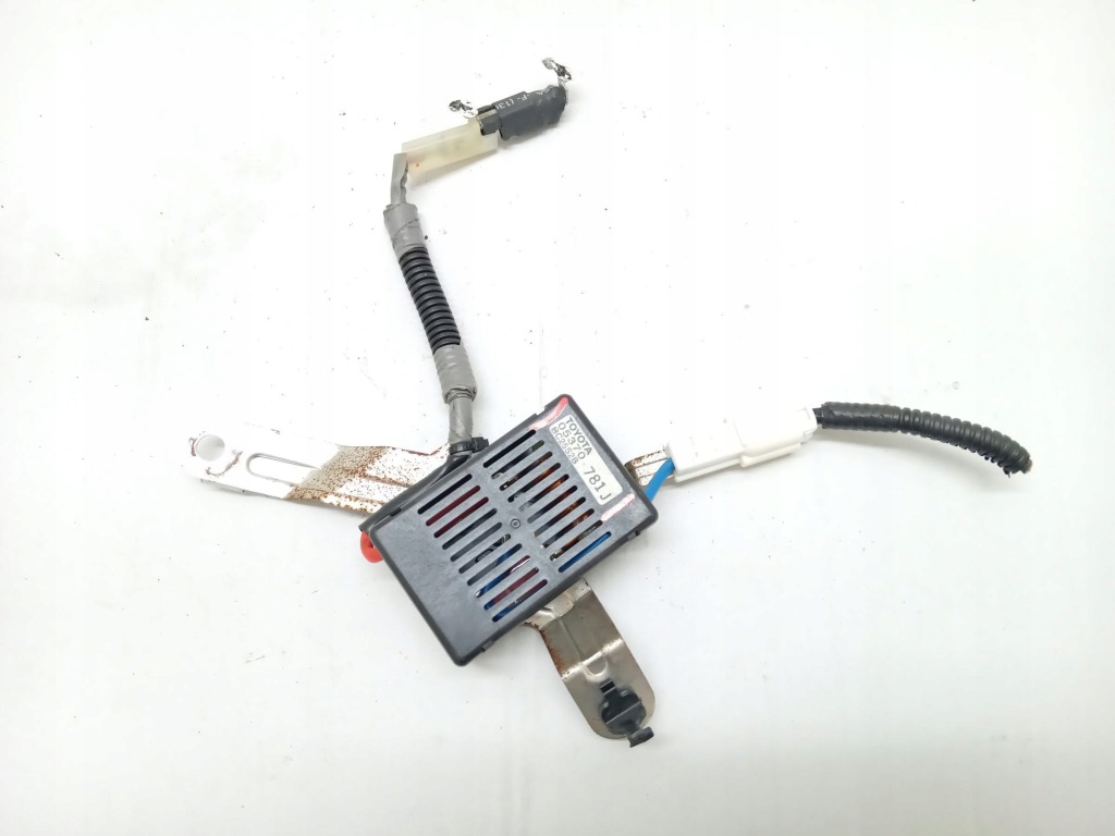 фото №2, Підсилювач антенний lexus is ii