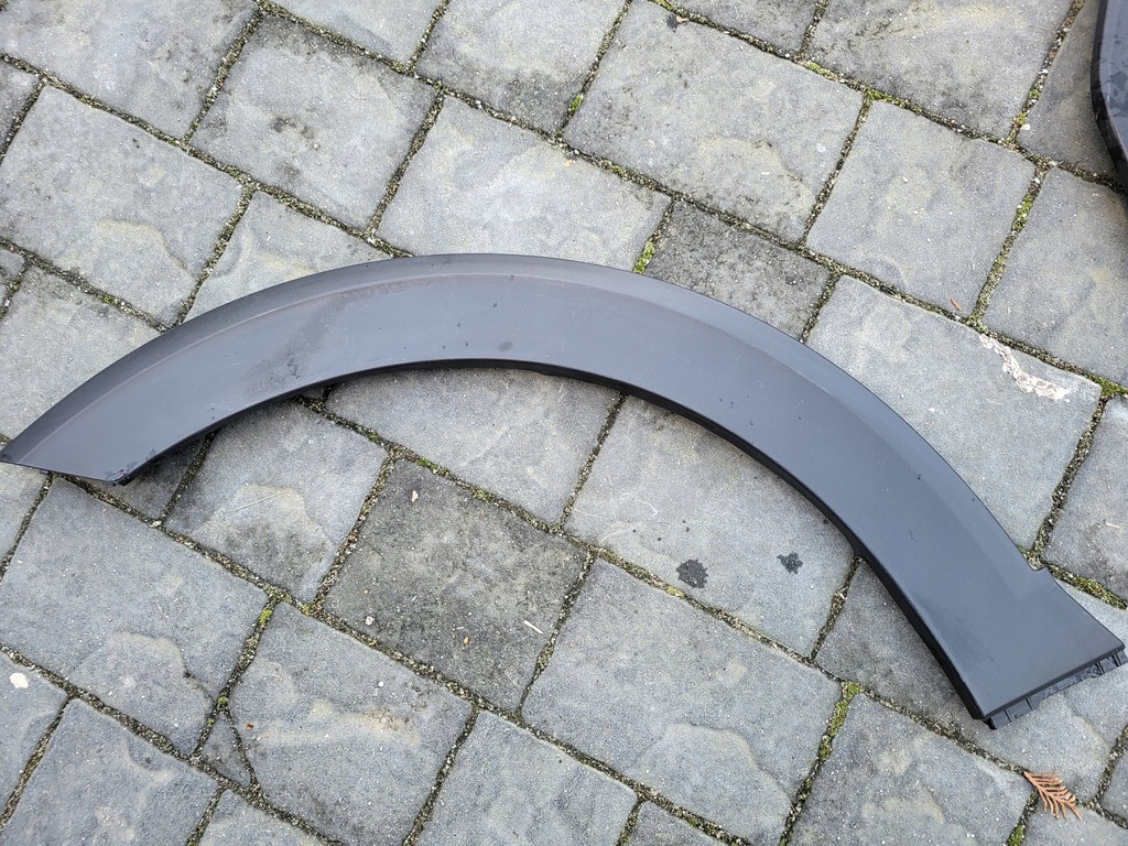 фото №1, Vw taigo левая молдинг крыла перед оригинал