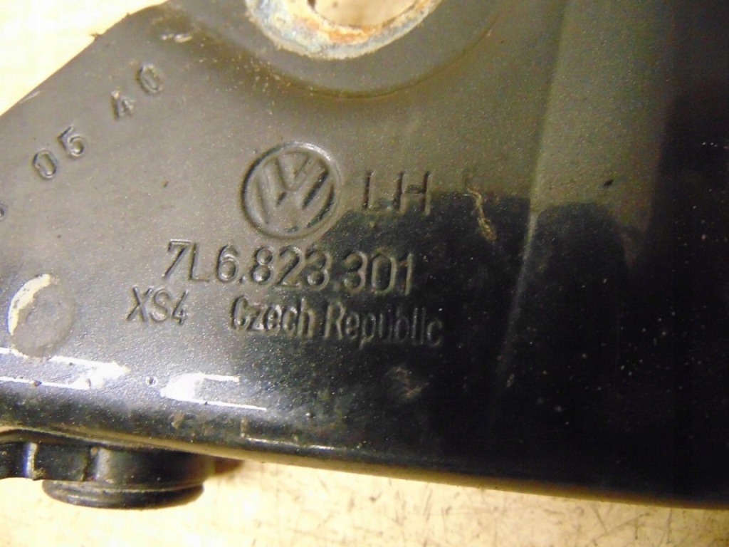 фото №5, Петля капот левый lc9z vw touareg 7l6823301