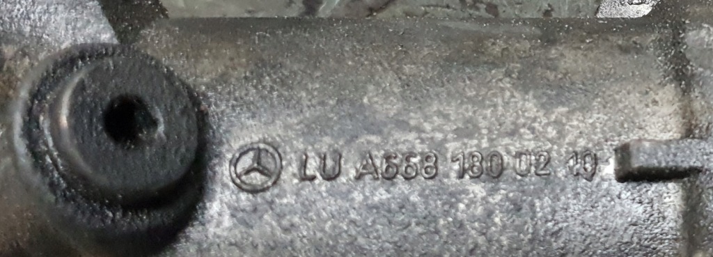 фото №3, Основание фильтра масла mercedes a170 a6681800210