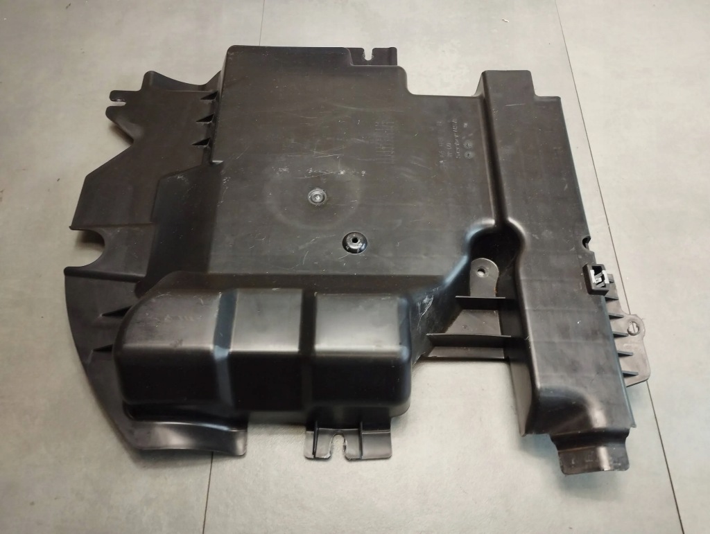 Купити Mercedes ml w164 захист корпус a1646801118