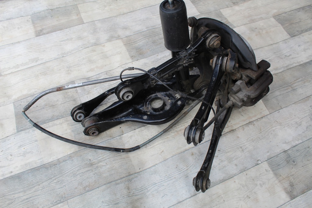 фото №9, Поворотный кулак рычаг bmw f20 n47 6792261 левый задняя