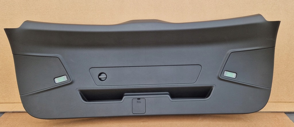 фото №1, Обивка крышки задняя audi q3 lift 83a867979a nowa kpl