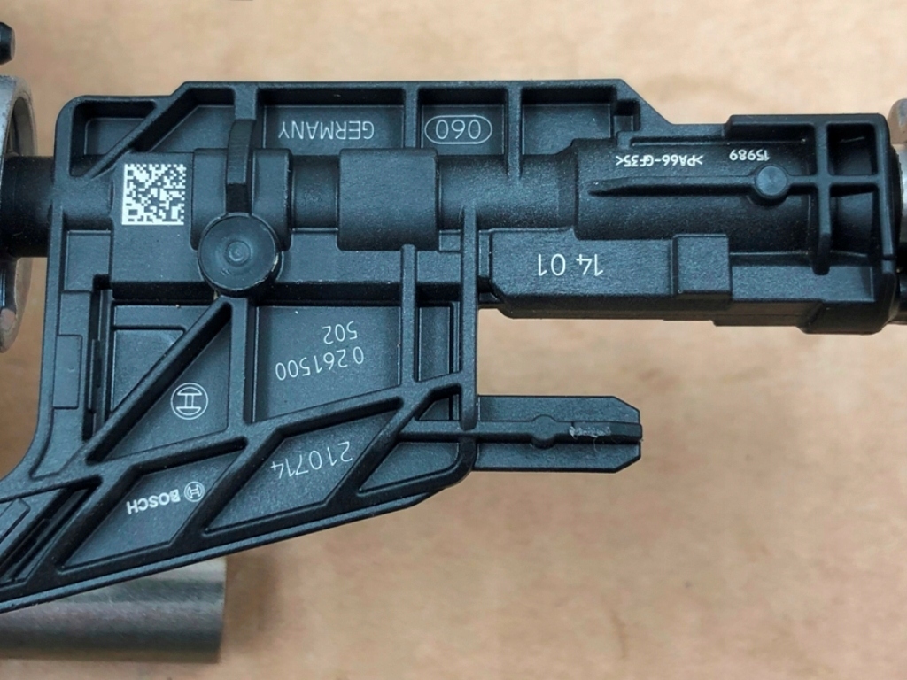 фото №10, Молдинг направляющая wysokociśnieniowa распределитель топлива 8665631 bmw mini cooper