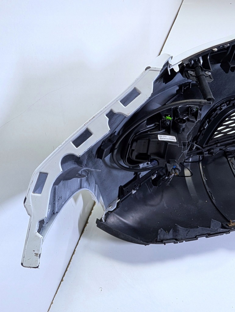 фото №9, Бампер передний kompletny land rover discovery sport l550