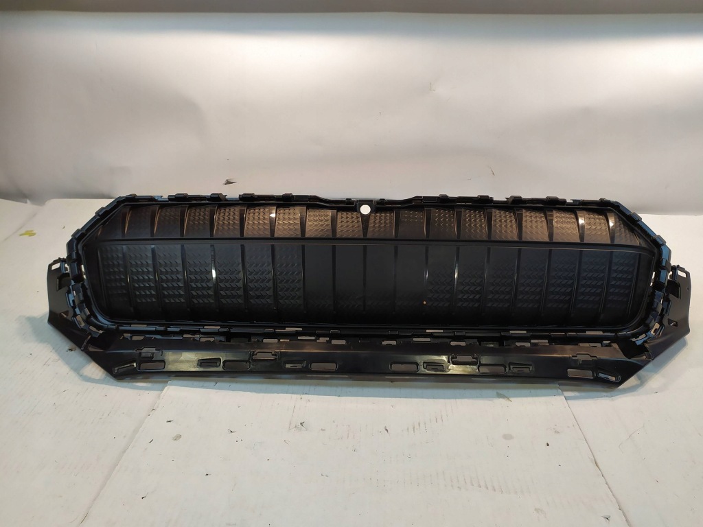 фото №1, Skoda enyaq решётка радиатора решётка радиатора бампера перед org 5la853653