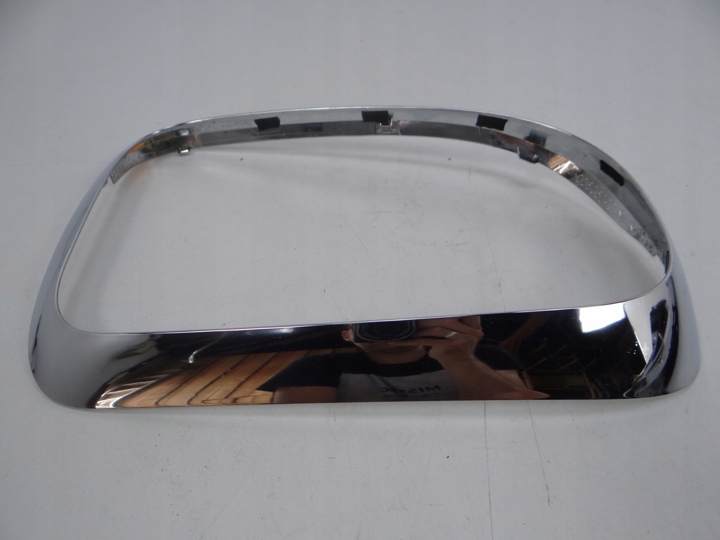 фото №3, Mini f60 countryman рамка хром права лампа задня