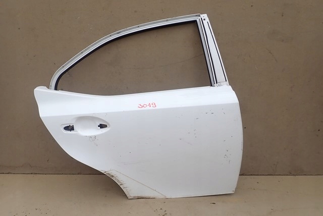 Купить Дверь правое  задняя правый  задняя lexus is 3 3 2013-