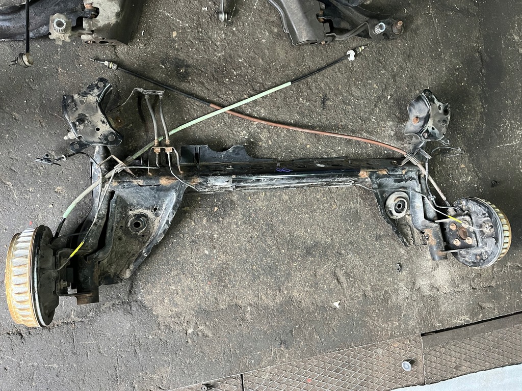 фото №2, 66 renault clio iv подвеска балка oś задняя