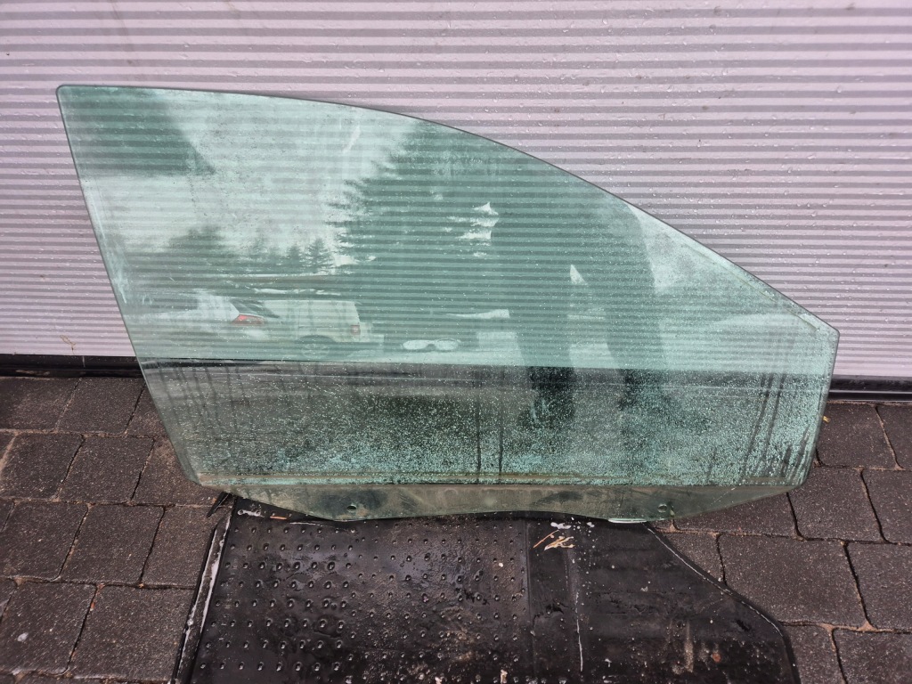 фото №1, Стекло дверь передняя правая перед правый пассажира chrysler town country