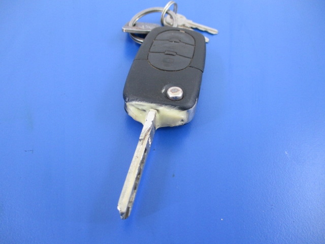 фото №7, Audi a4 b6 замок зажигания+ ручка левый перед+ ключ