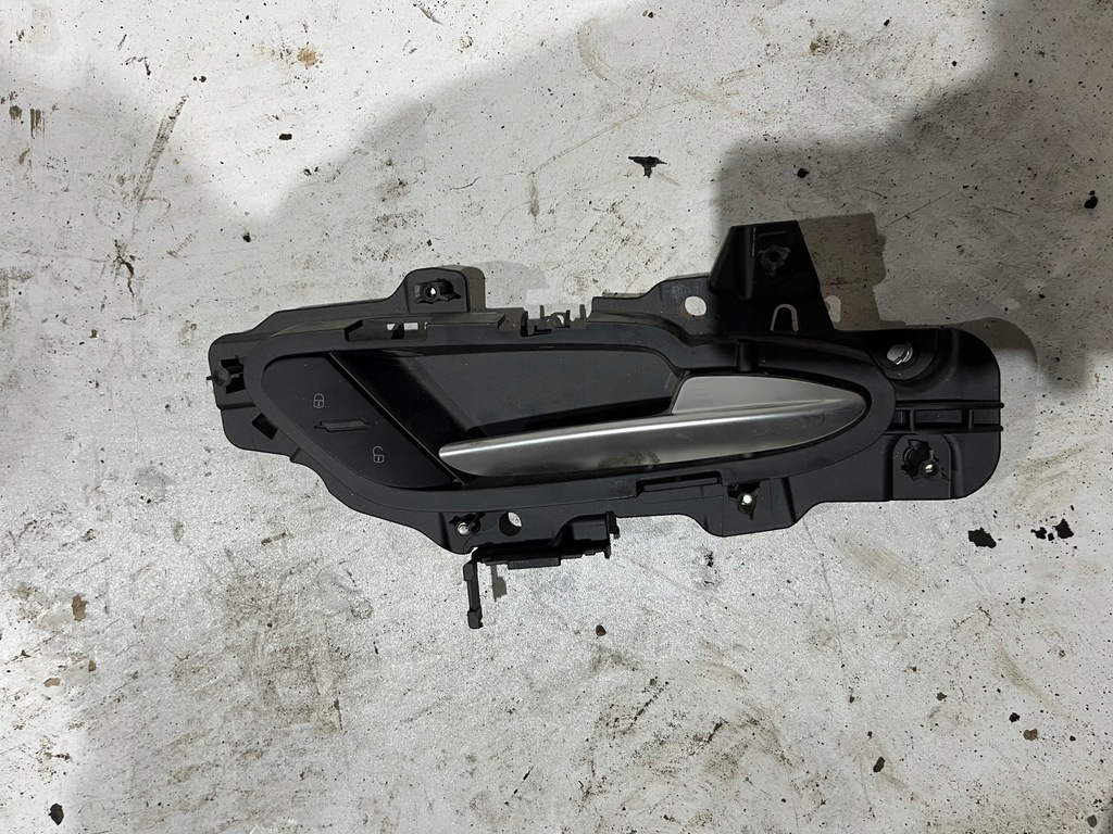 фото №1, Права ручка внутрішня alfa romeo stelvio комплектна idealna