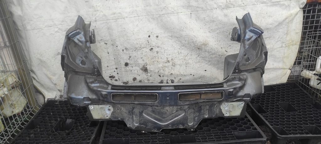 фото №1, Pas задний панель фары peugeot 207 06- hb