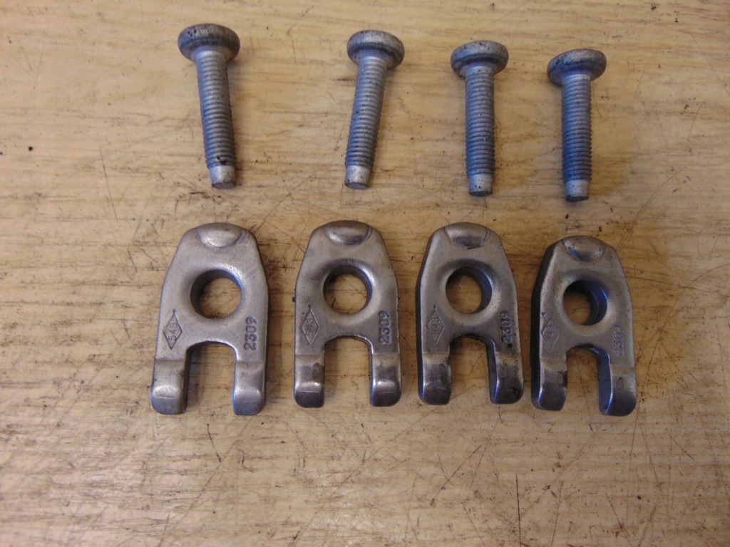 фото №1, Підніжка кронштейн форсунки renault megane 1.5