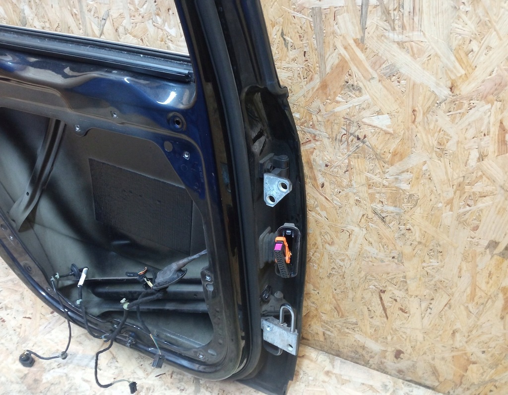 фото №3, Дверь левый задняя vw passat b7 sedan lc9x