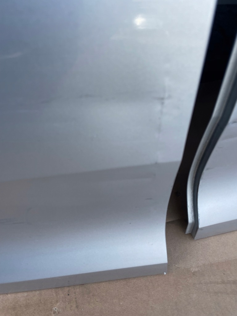 фото №2, Skoda rapid левая передние дверь левый перед gielda