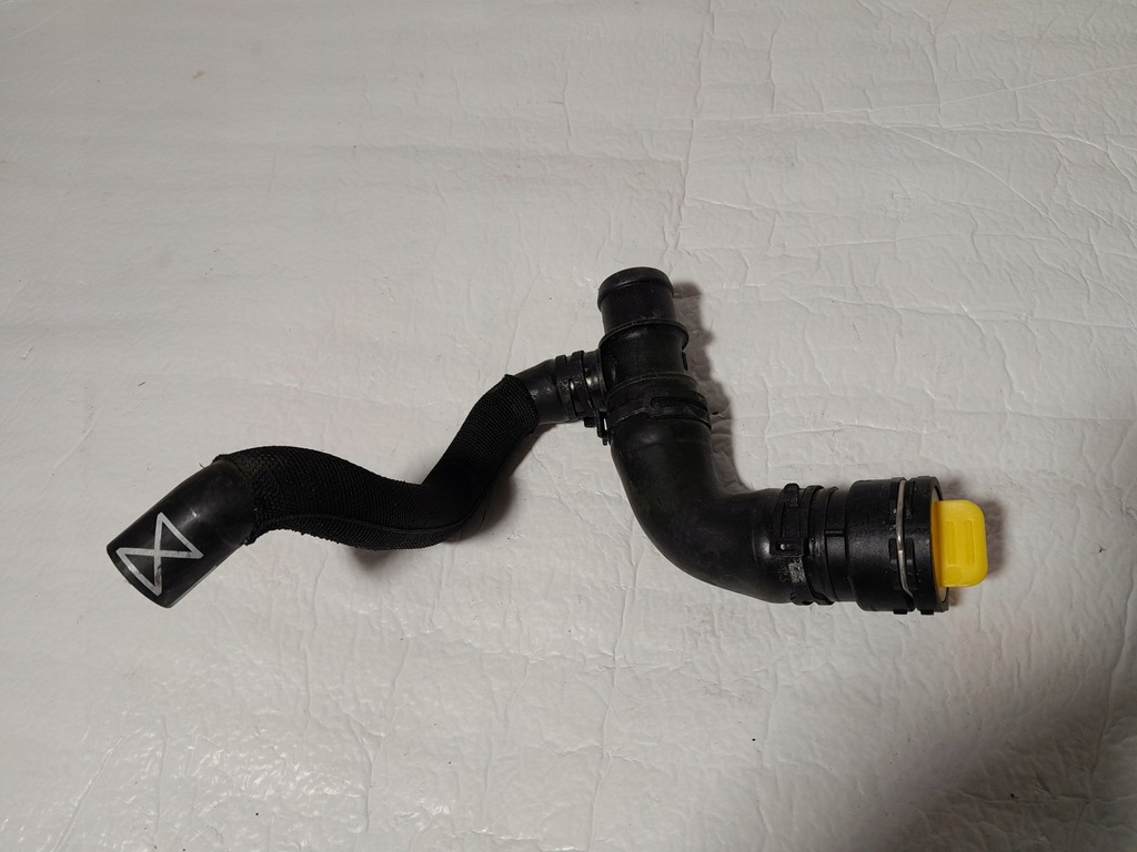 фото №1, Audi a4 b9 трубка патрубок wody 8w0122293bq