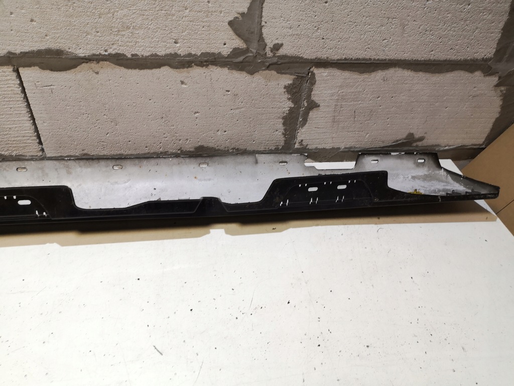 фото №7, Молдинг порог левая bmw 1 e87 m-pakiet blacksaphir