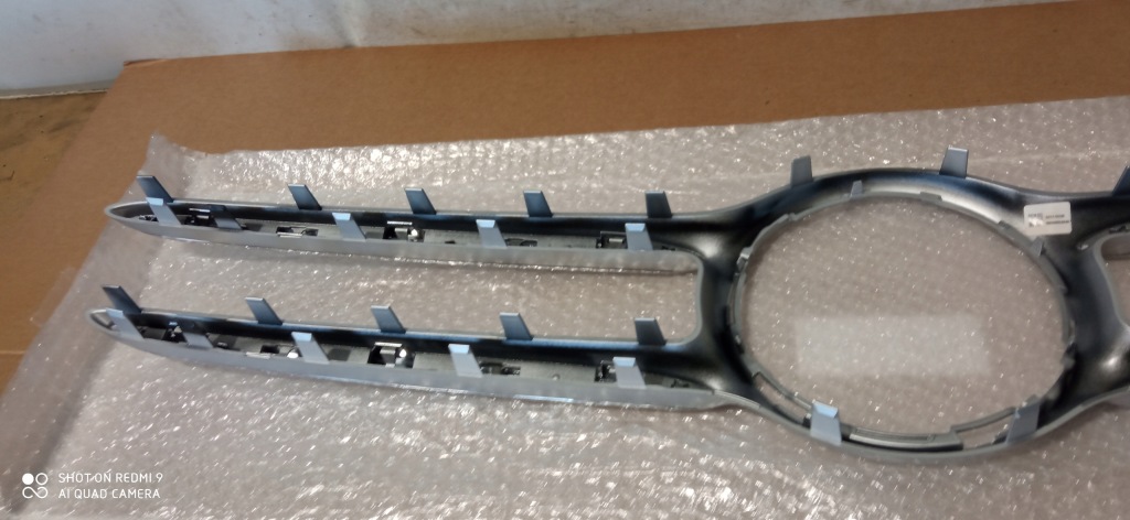 фото №4, Mercedes b-klasa w247 решётка радиатора хром решётка радиатора 18- новый