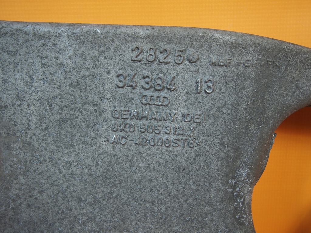 фото №10, Audi s5 8t важіль задня задній pr кронштейн 8k0505312j