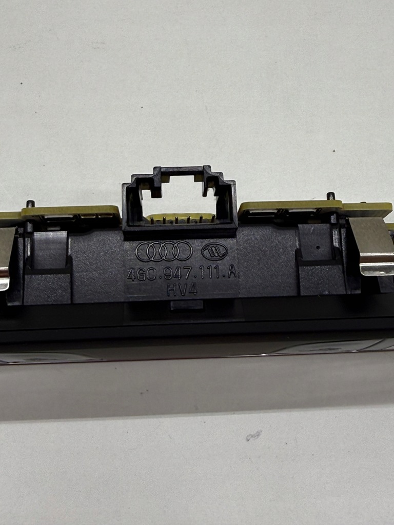 фото №12, Audi a7 s7 a6 s6 c7 лампа лампа потолочный освещение кабины czarna