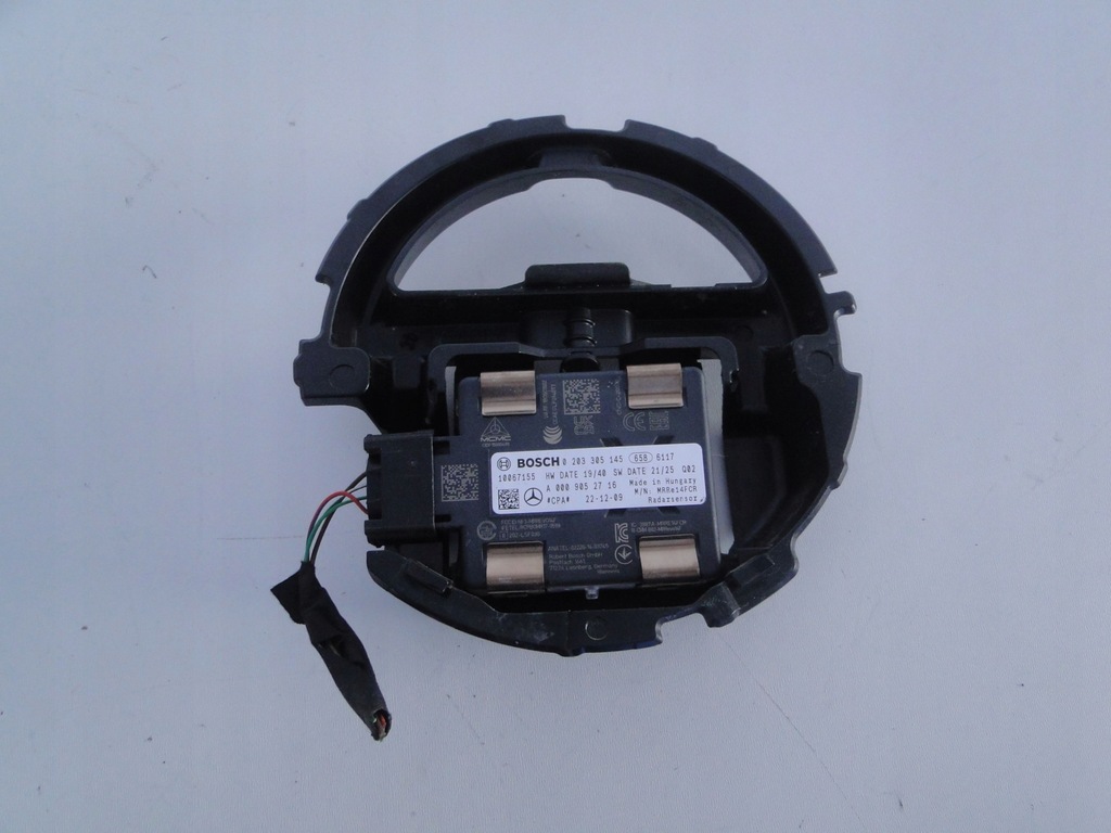 фото №5, Mercedes c klasa 205 glc 253 eqc n293 кронштейн радара distronic