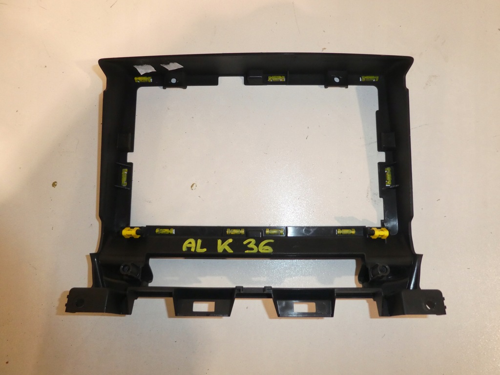 фото №2, Renault master iii рамка радио консоли 682603805r