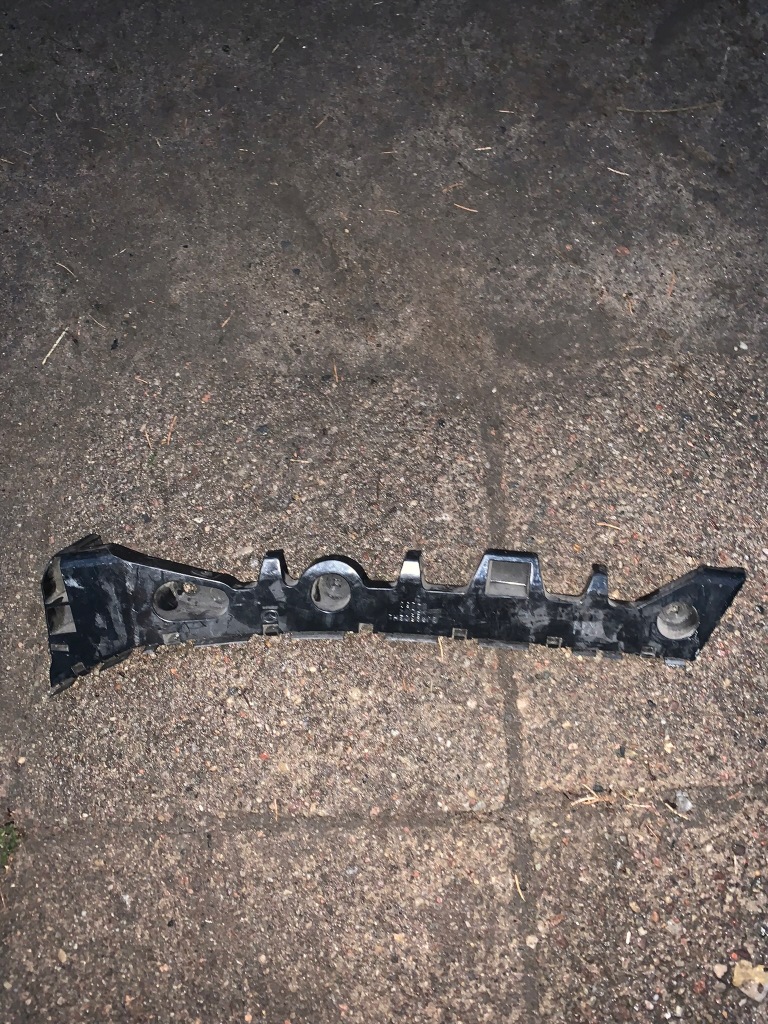 фото №1, Напрямна бампера правий задня mazda 6 gjr9502h1