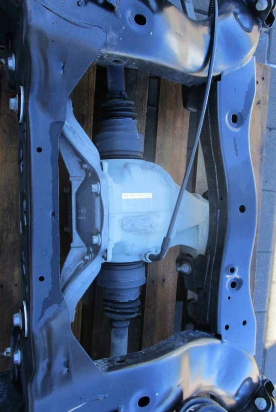 Купить Mercedes ml w166 gle 292 мост задний  a1663504214 3,27