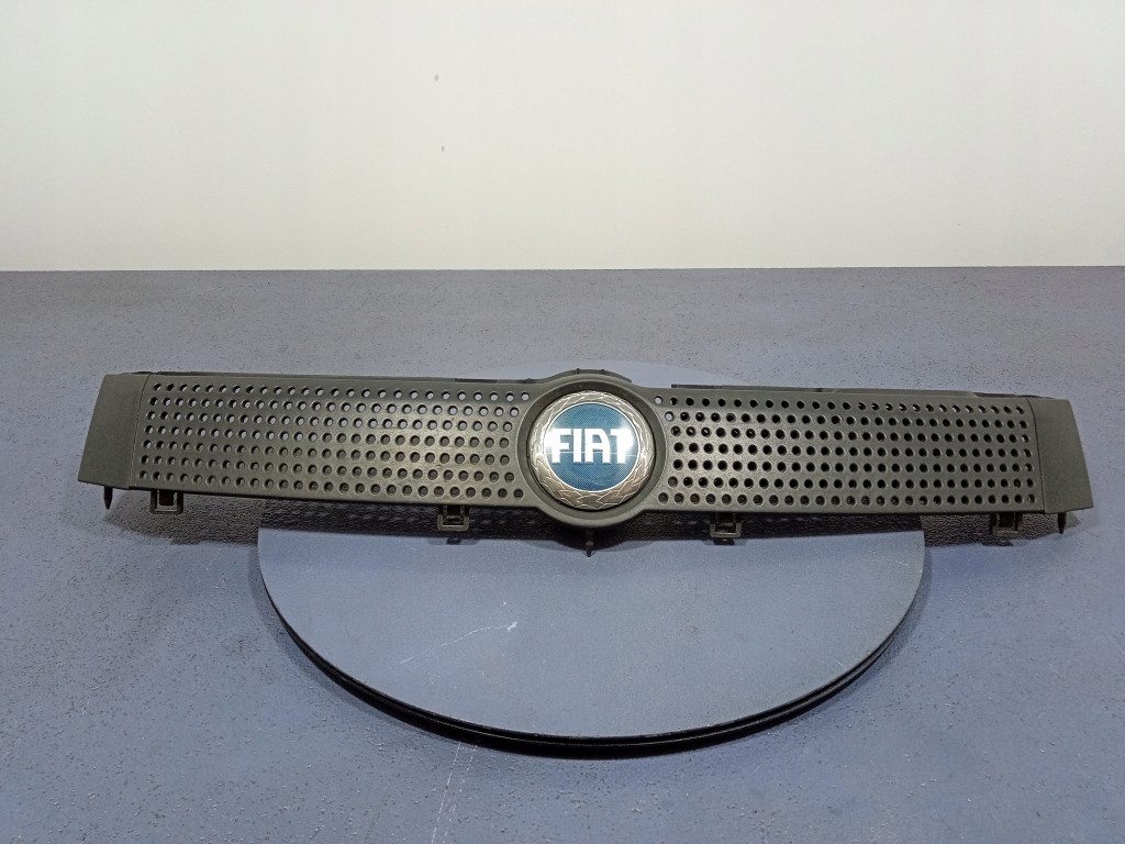 фото №1, Fiat panda ii решётка радиатора радиатора решётка радиатора 735314236