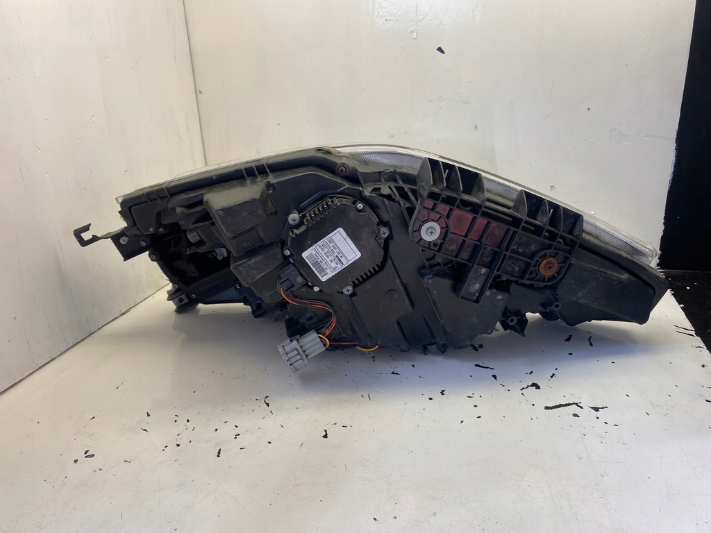 фото №12, Nissan leaf i лампа правый перед led