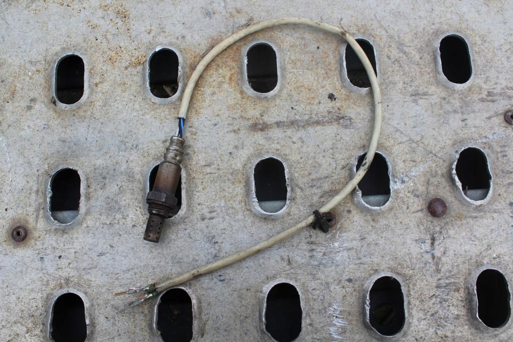 фото №1, Датчик лямбда-зонд subaru impreza wrx 2001 22690aa500