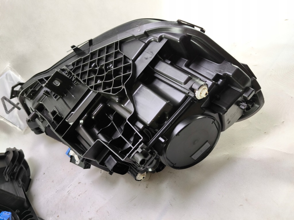 Mercedes cla 118 full led multibeam левая правая  фара фара w118 Недорого