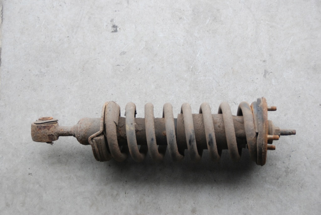 фото №1, Амортизационная стойка mcpers левый перед navara d40 2.5dci 08r