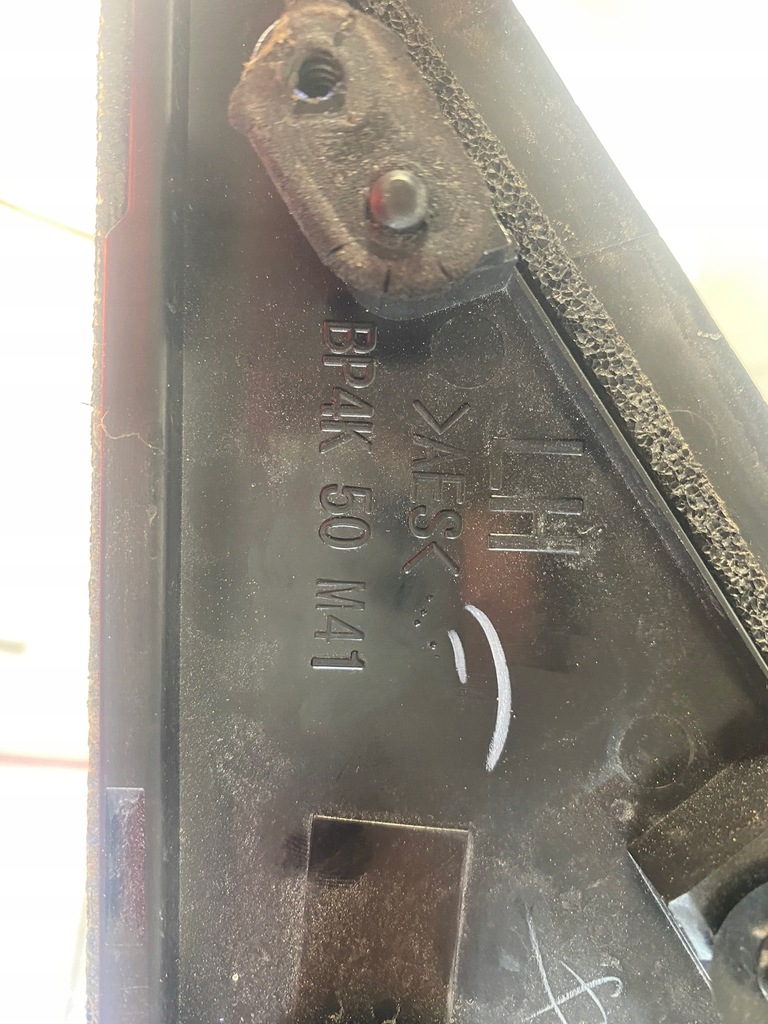 фото №3, Заглушка защита корпус дверь левый задняя mazda 3 bk