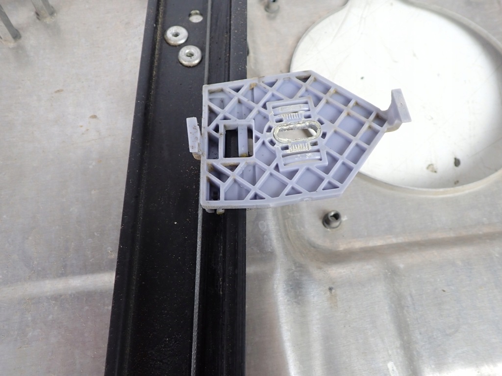 фото №7, Механізм підйому скло лівий задня audi s8 d3 5.2 fsi 4e0839849a