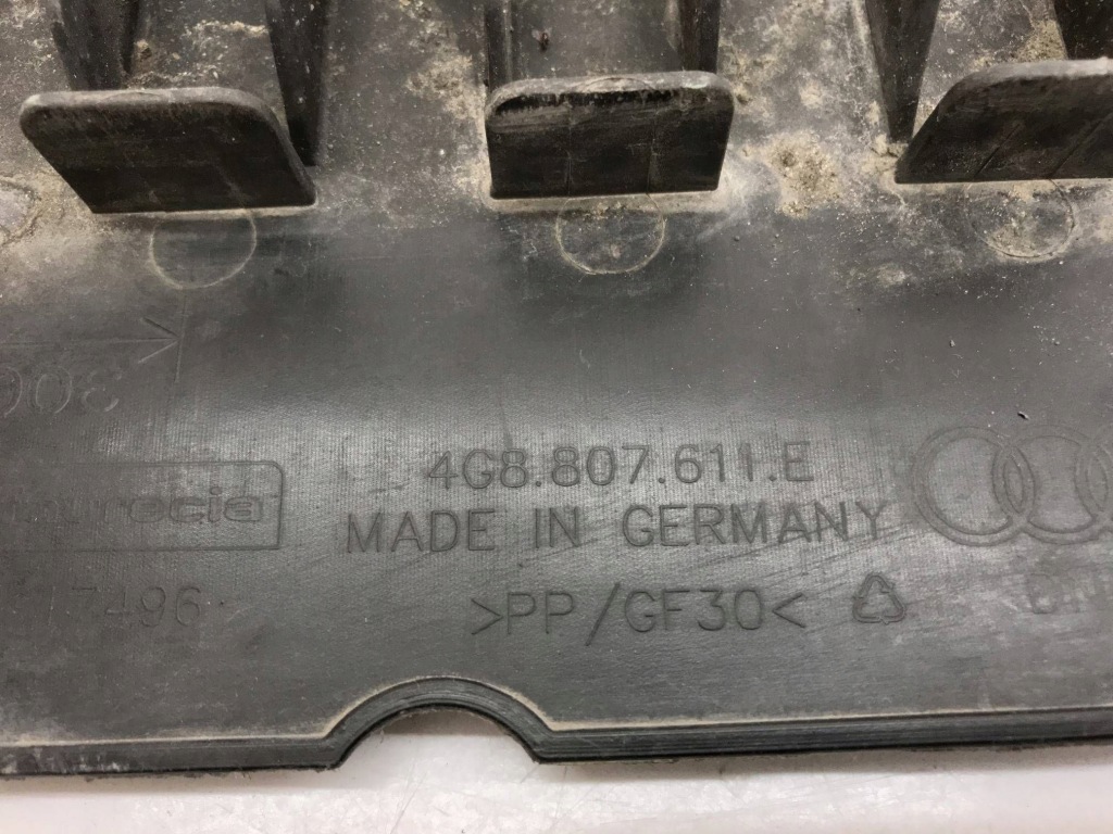 фото №11, Audi a7 4g8 плита защита pod бампер 4g8807611e оригинал