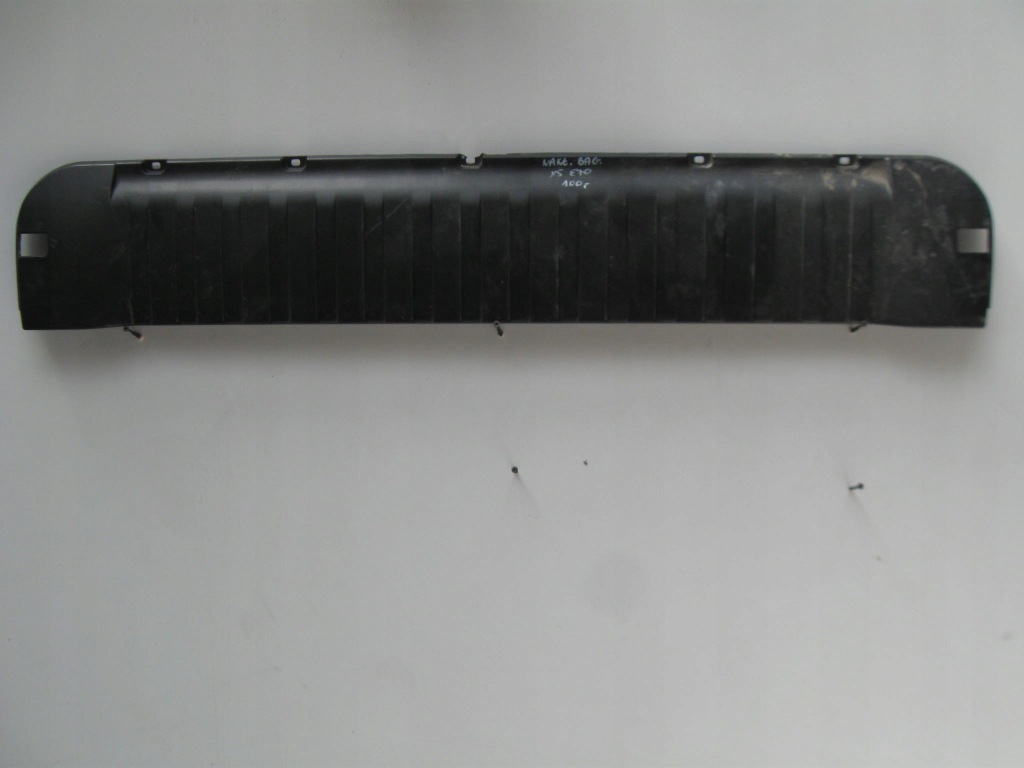 фото №1, Молдинг накладка багажника кришки bmw x5 e70