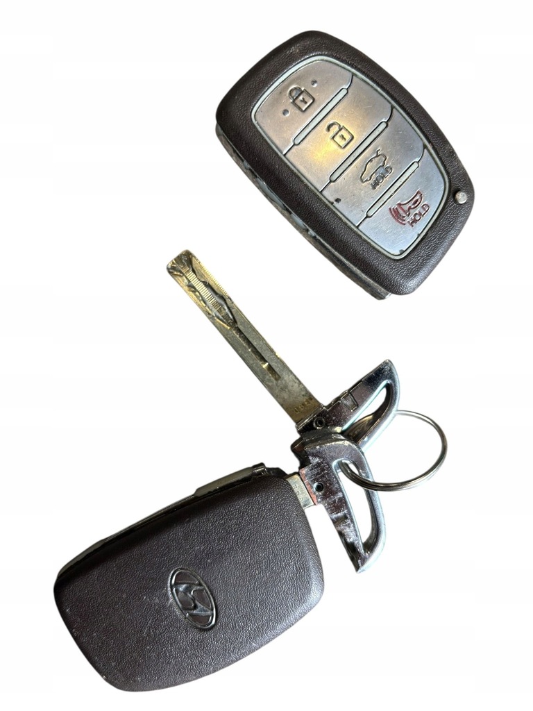 фото №5, Hyundai i40 2013 ключ / карта зажигания