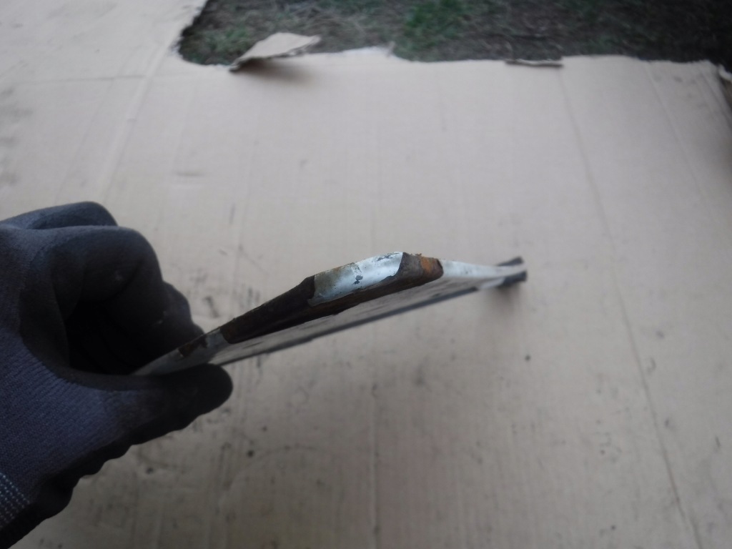 Трикутник попереджувальний mercedes w124 23616 в Україні