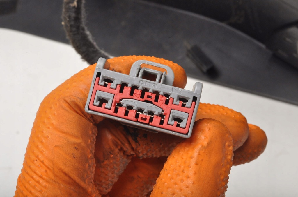 фото №13, Ford c-max mk2 туннель средний am51-r048196-ad