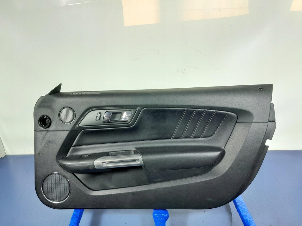 фото №1, Ford mustang mk vi обивка дверь перед правая