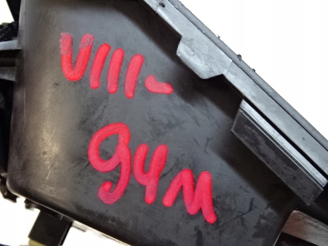 фото №8, Kia sportage iii бардачок полиця прикурювач aux usb 84631-3u010