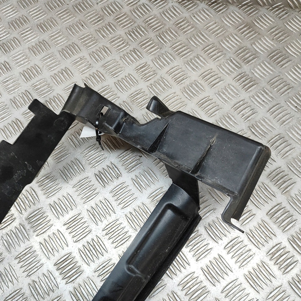 фото №6, Land rover range rover evoque l538 2014 часть трубы впуска воздуха